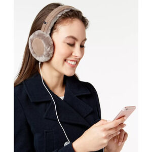 UGG Shearling Warm Earmuff Headphones Wearable Tech NEW